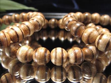 正規品】-世界銘木協会-◇香木の王「沈香」◇ワシントン条約保護下で守