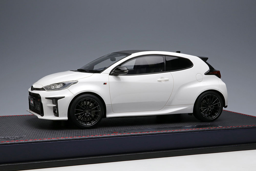 イデア IM096A 1/18 トヨタ GRヤリス RZ 2020 スーパーホワイト2