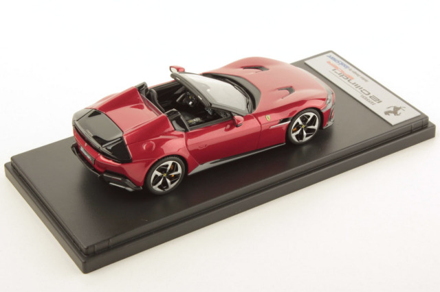 ルックスマート LS556F 1/43 フェラーリ 12（ドーディチ）チリンドリ