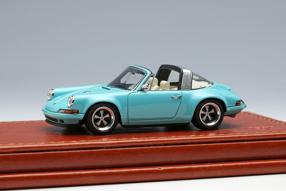 タイタン64 TM002H 1/64 シンガー 911 (964) タルガ ミントグリーン