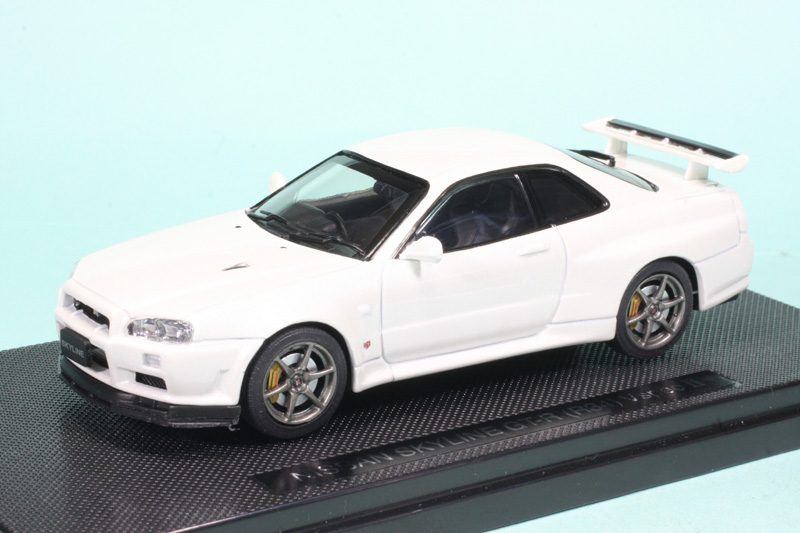 エブロ 1/43 ニッサン スカイライン GT-R R34 Vスペック2 ホワイト