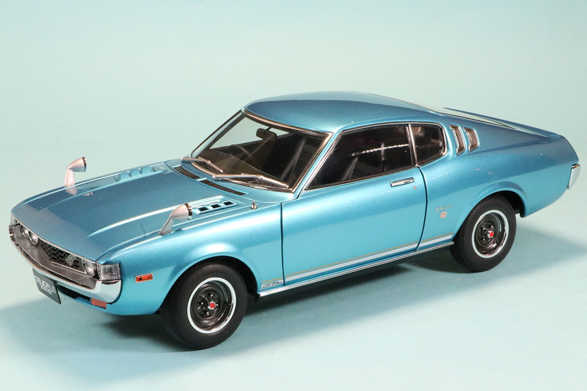 オートアート 1/18 トヨタ セリカ リフトバック 2000GT RA25 1973