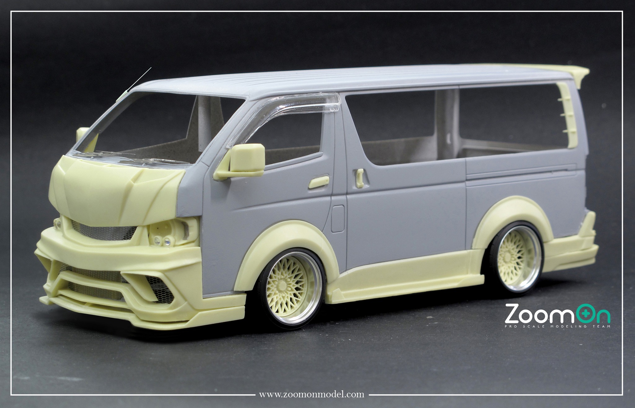ZoomOn 1/24 トランスキット トヨタ ハイエース S.A.D カスタム