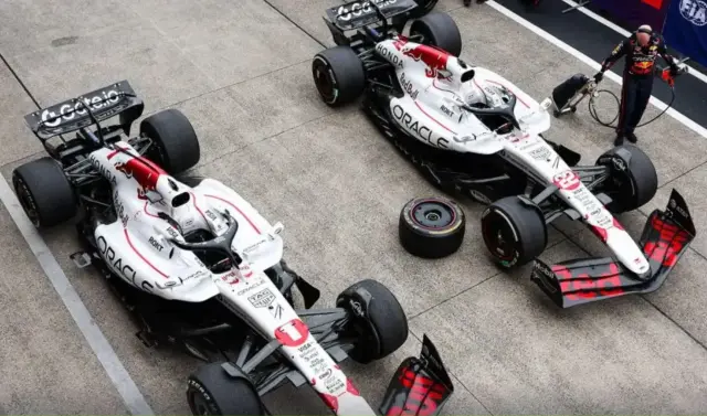 ミュージアムコレクション 1/8 マクラーレン MP4/4 リヤウィング 3Ver