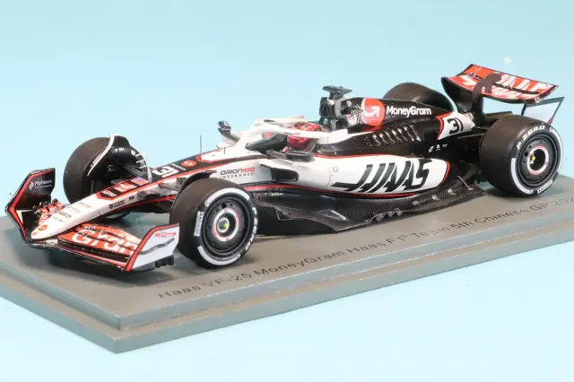 スパーク 1/43 ハース VF-25 日本GP 2025 O.ベアマン S9593 ミニカー