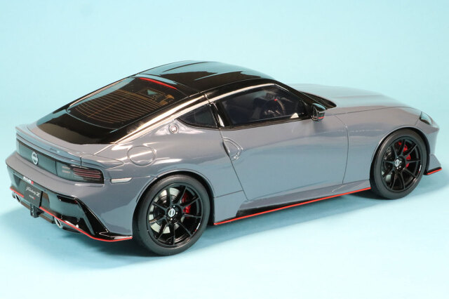 京商 1/18 ニッサン フェアレディ Z ニスモ 2024 グレー サムライ