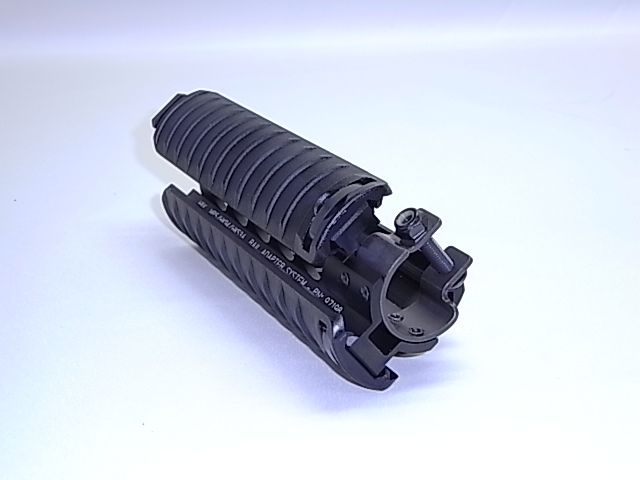 VFC MP5 RISハンドガード(アルミCNC/レイルパネル付)