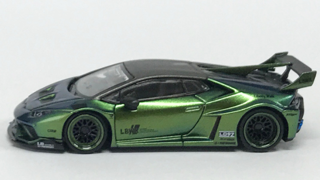 MGT00146-L 1/64 LB☆WORKS ランボルギーニ ウラカン GT マジック