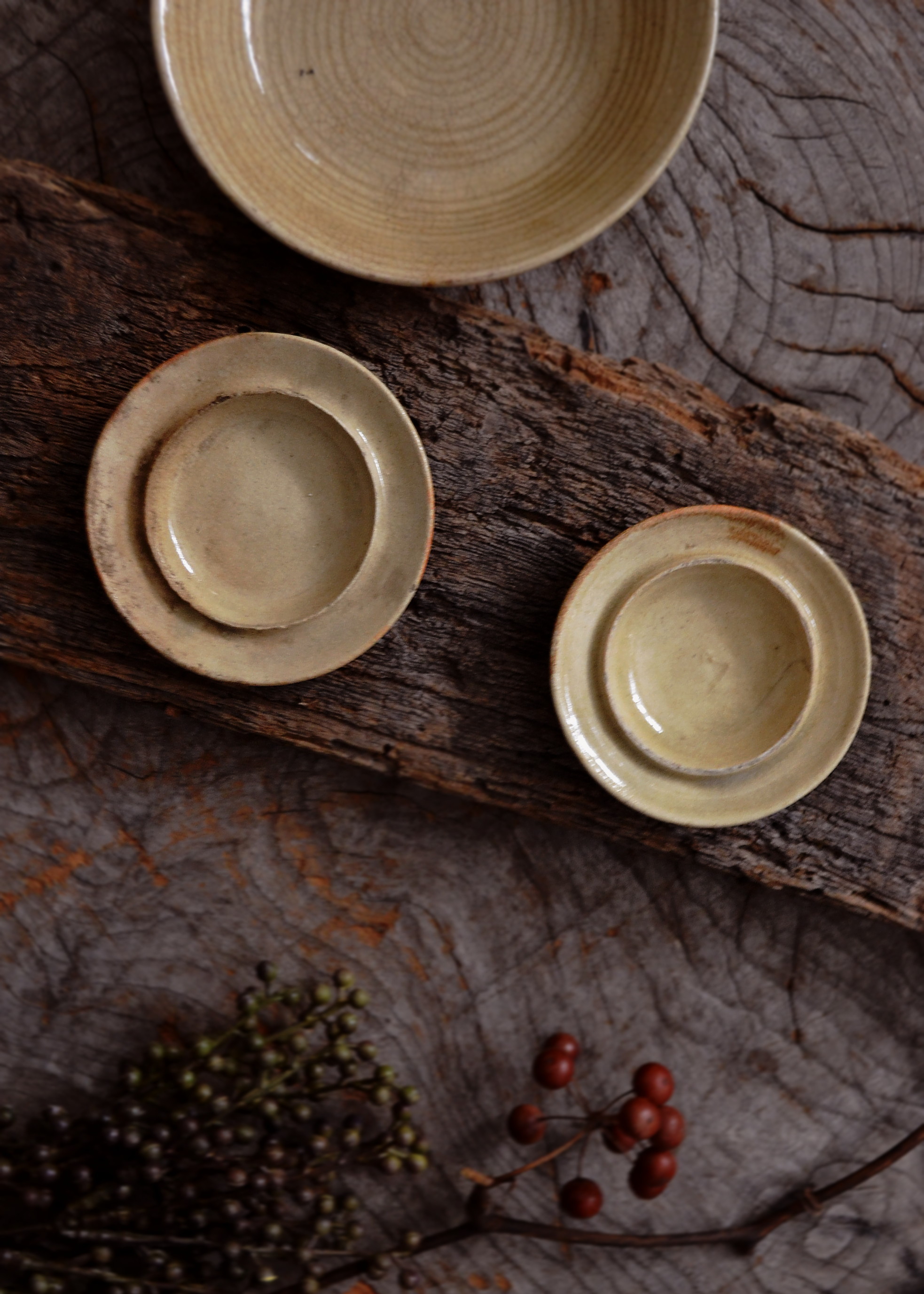 灯火器 油皿 黄瀬戸皿 小皿 灯明皿 たんころひょうそく 古道具 急須台