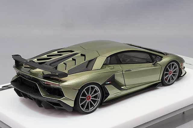 アイドロン 1/43 ランボルギーニ アヴェンタドール SVJ 2018 ニレオ