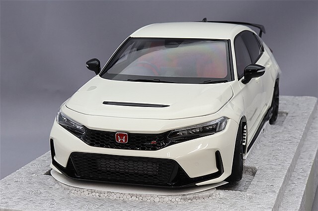 MOTORHELIX 1/18 ホンダ シビック タイプR (FL5) チャンピオンシップ