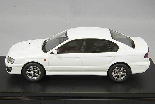 ハイストーリー 1/43 スバル レガシィ B4 RSK (2001) ピュアホワイト