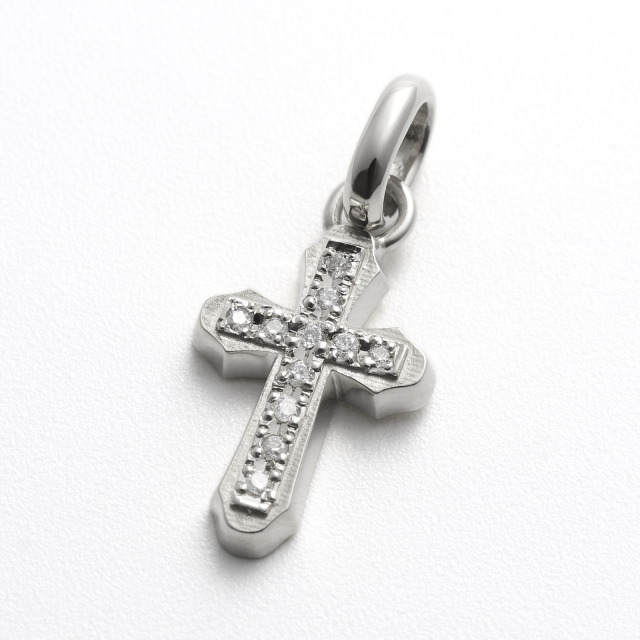 SYMPATHY OF SOUL（シンパシーオブソウル） Smooth Cross Pendant