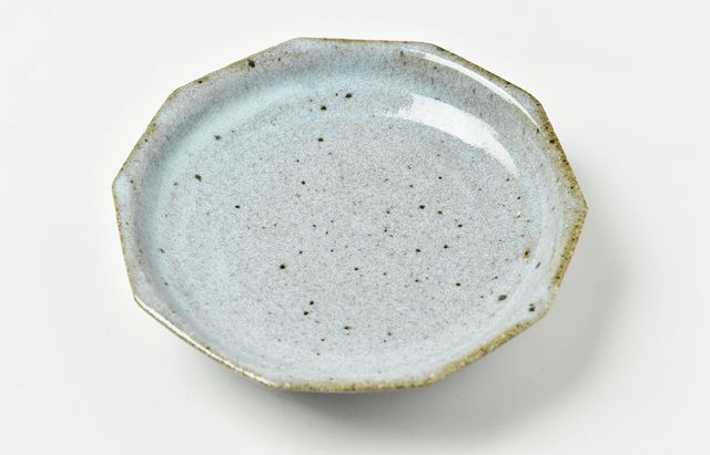 古賀雄二郎 十角深皿5寸 藁灰釉【H】 ｜ 暮らしのうつわ花田 和食器 通販