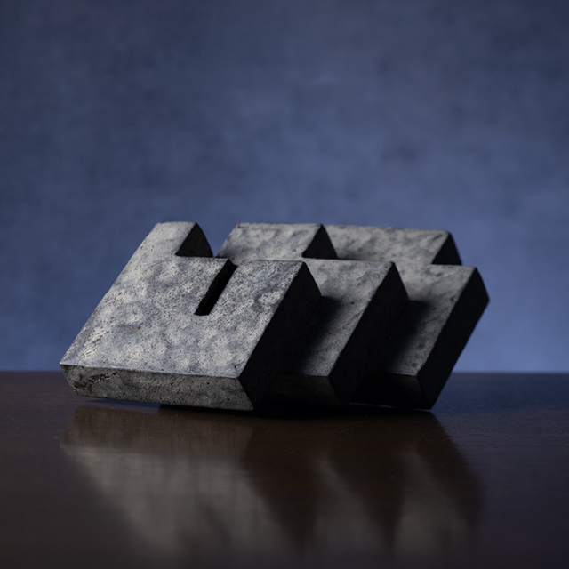 黒土花器 (KT-302) 作家「竹内紘三」