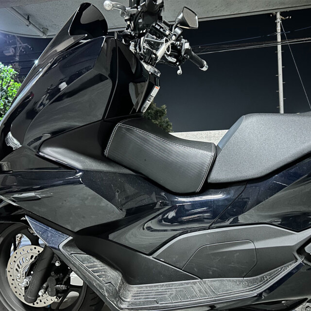 センタークッション ホンダ PCX125 PCX160 JK05 KF47 ブラック バイク