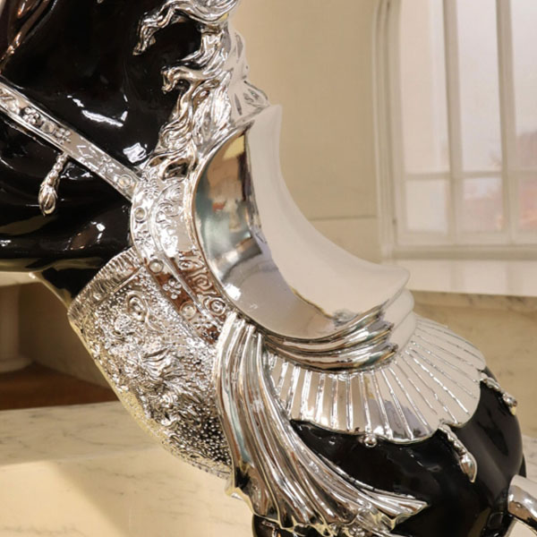 風水・開運インテリア・跳ね馬の置物（立ち馬） Mサイズ （ブラック