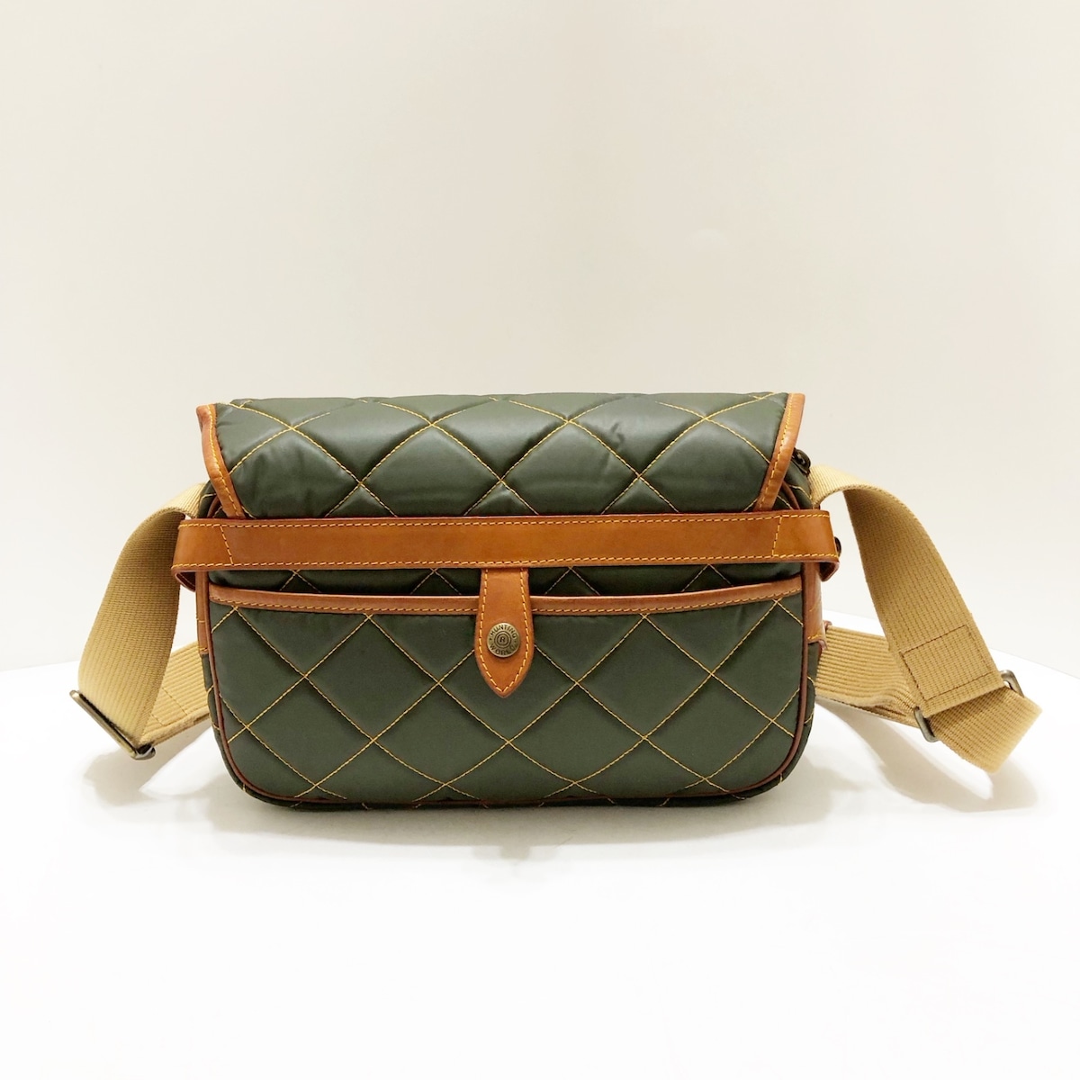 ハンティングワールド/ショルダーバッグ/バチュー サーパス