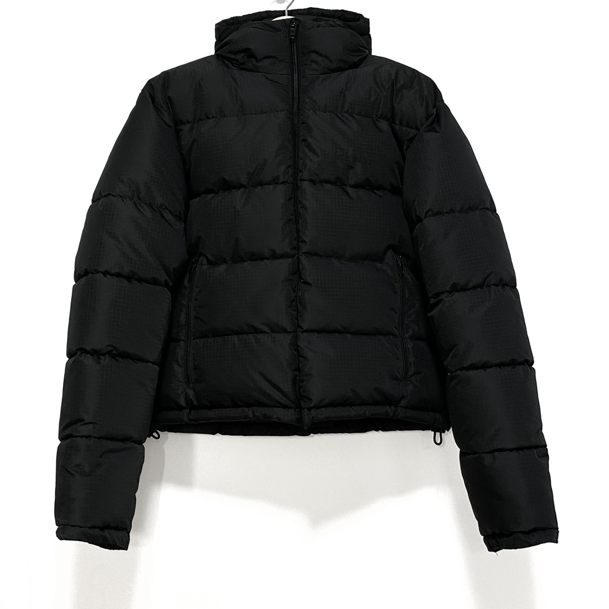 バレンシアガ/ブルゾン/黒/サイズ：46の買取実績【ブランディア】