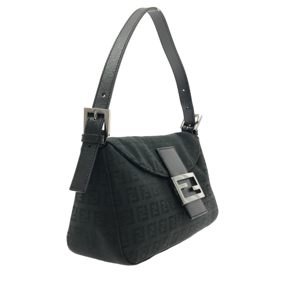 フェンディ/ショルダーバッグ/ズッカ柄/黒/ジャガード×レザー/型番