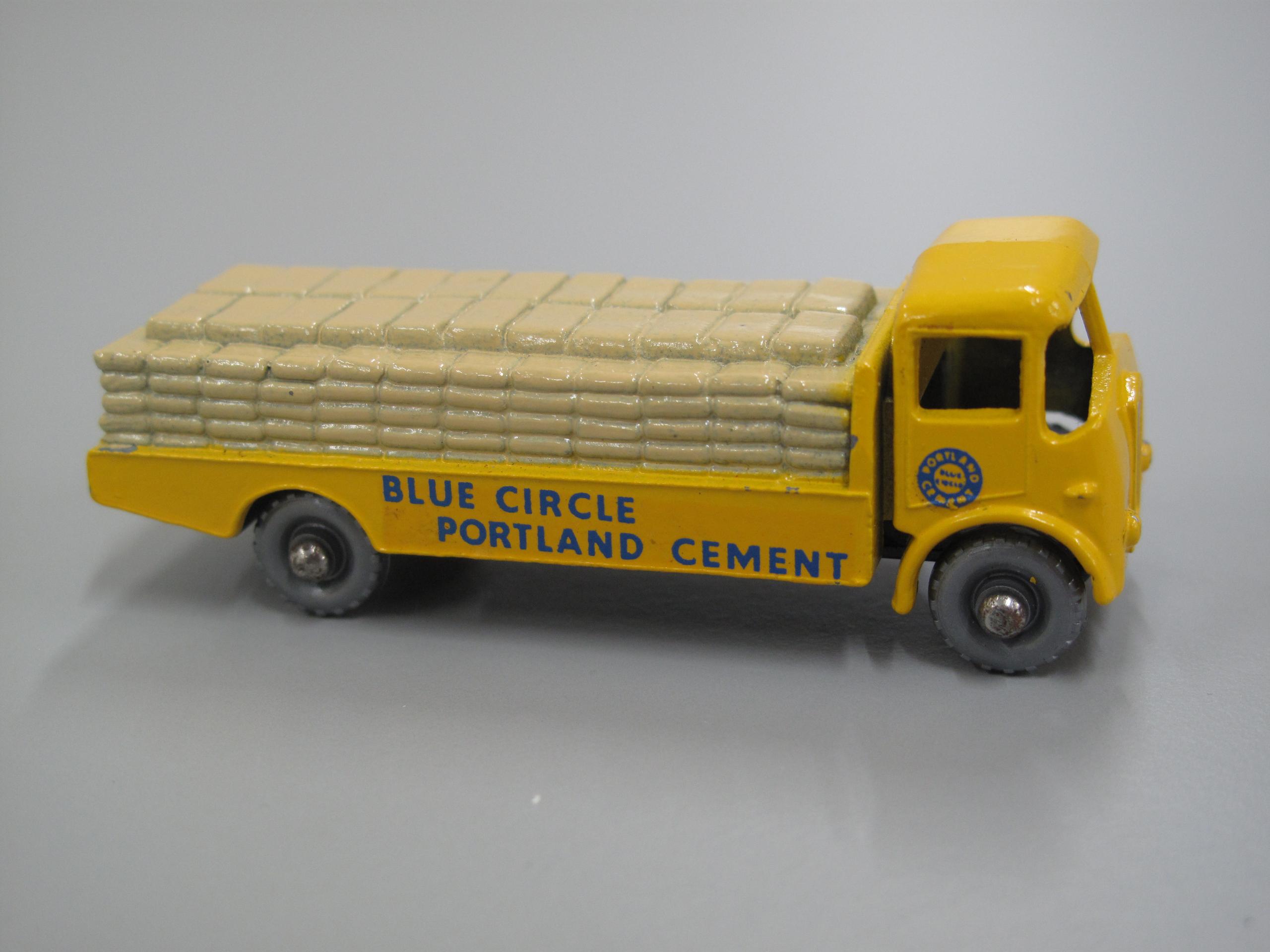 Powerhouse Collection - Toy Matchbox No 51a Albion Chieftain