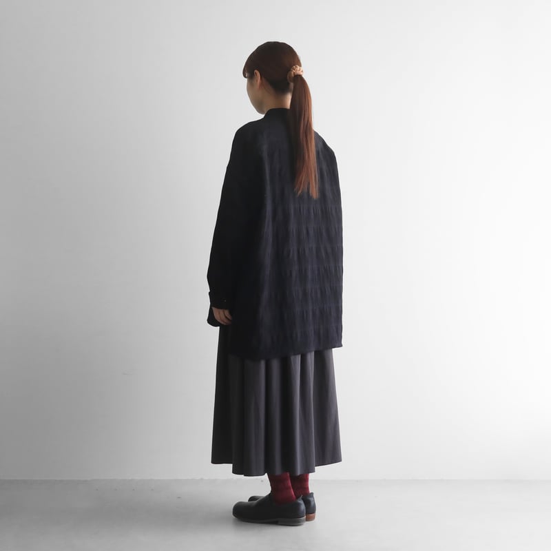 柄二重織シャトルジャガードバンドカラーオーバーシャツ（ブラック