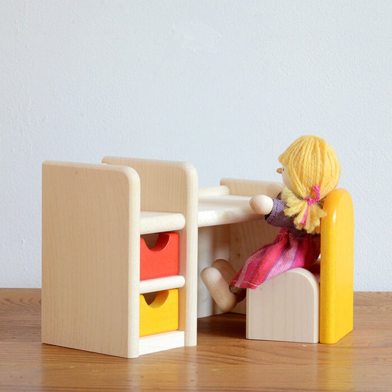 ドールハウス/家具】〈3才-〉勉強机＋子ども用椅子セット | TOYS&GIFT MOMO