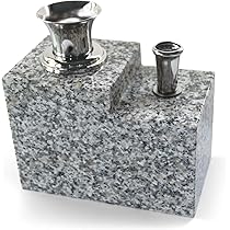 Amazon｜【お墓用】 御影石 花立 線香立て 一体型セット 女性がひとり