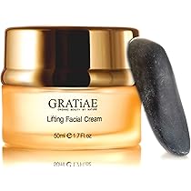 Gratiae organic renewing Peeling gel face mask, mild face cleanser