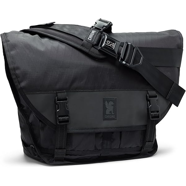 Amazon.co.jp: [クローム] メッセンジャーバッグ CTZ 24L MESSENGER