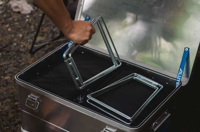 重くてデカイはもう卒業。役割をシンプルに追求したら、最適解は