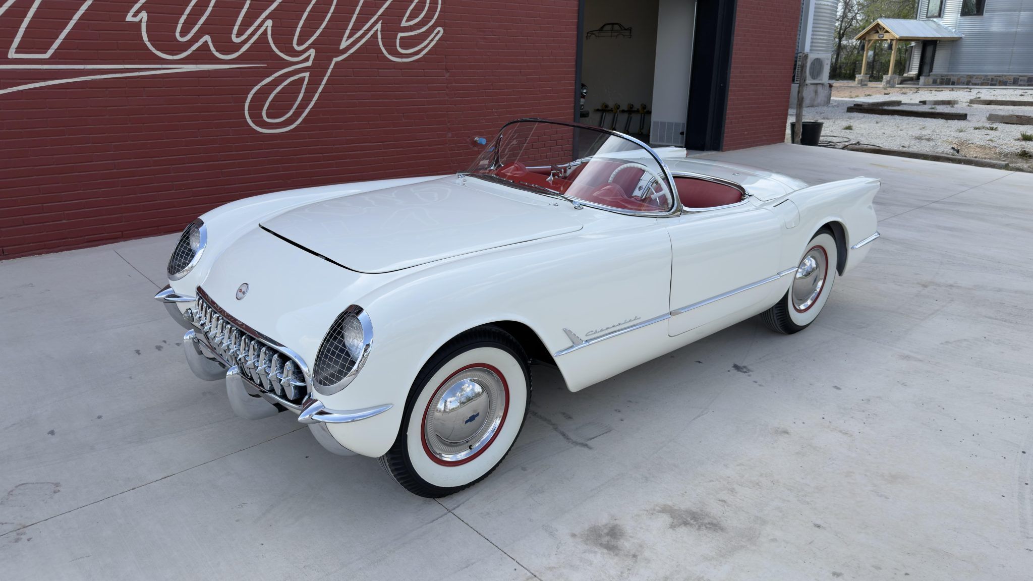 1953 Chevrolet Corvette Roadster VIN: E53F001114 - CLASSIC.COM