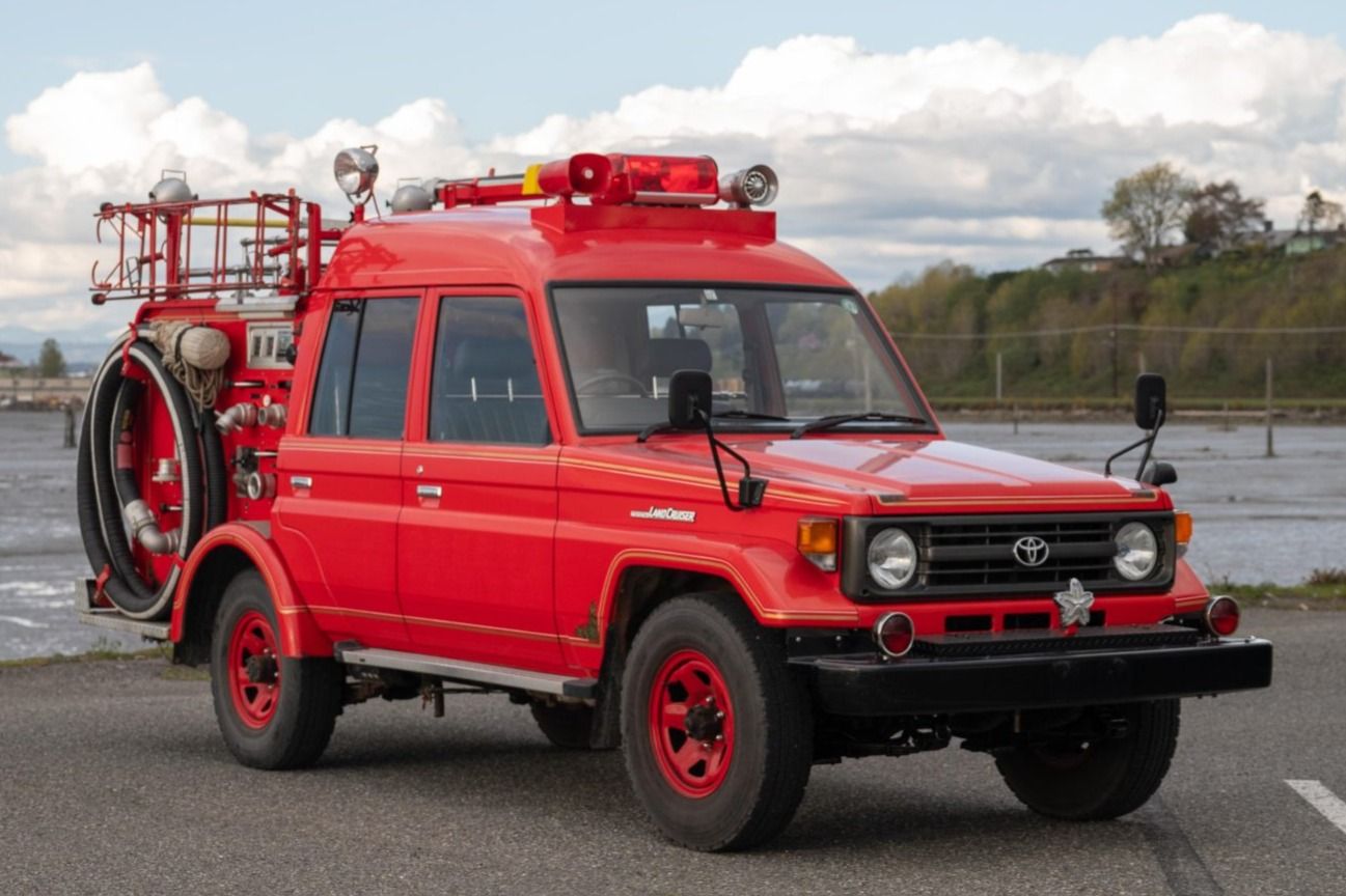 1996 Toyota Land Cruiser HZJ75 Fire Truck VIN: HZJ750034850