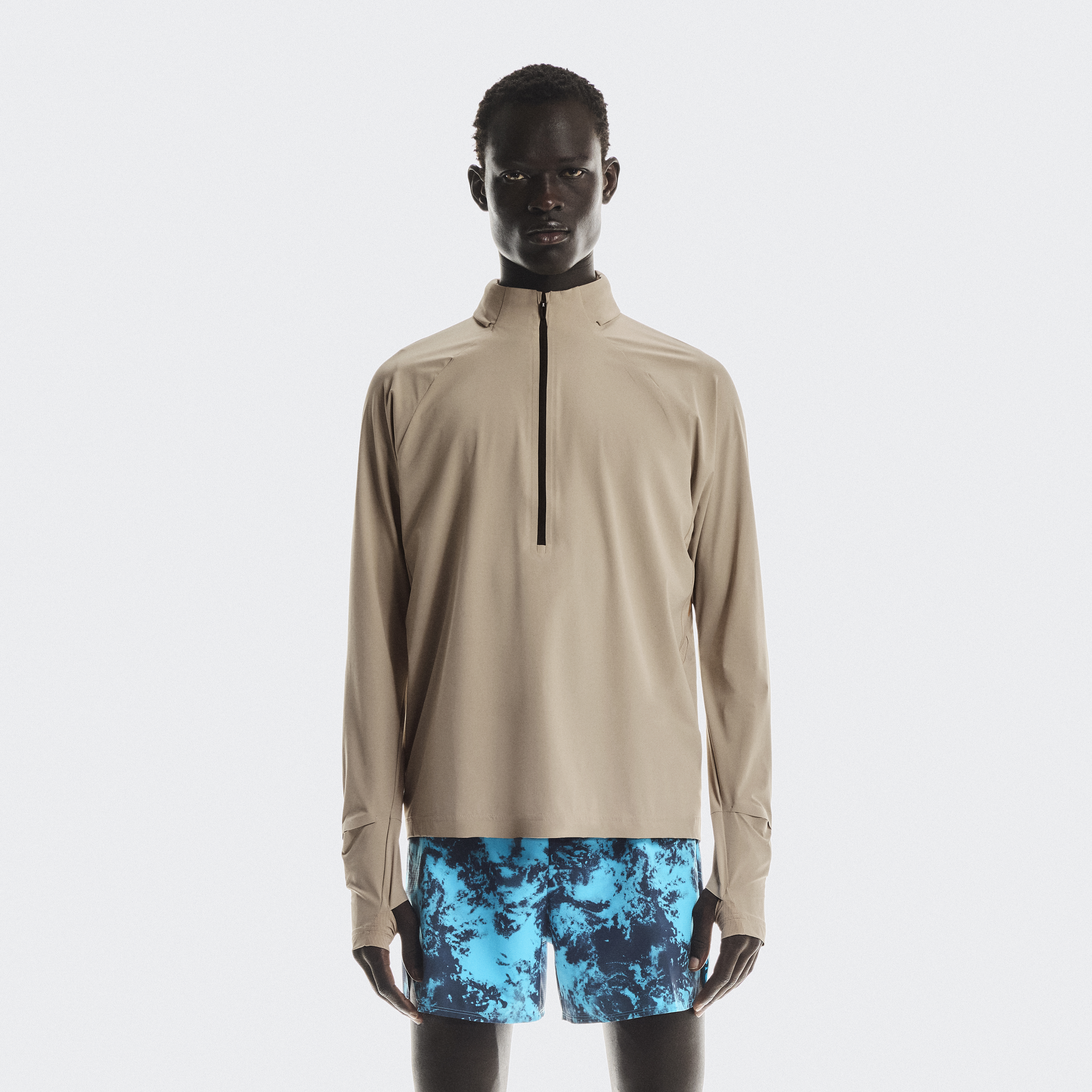 メンズ長袖ランニングシャツ | 高機能トップス | On 日本