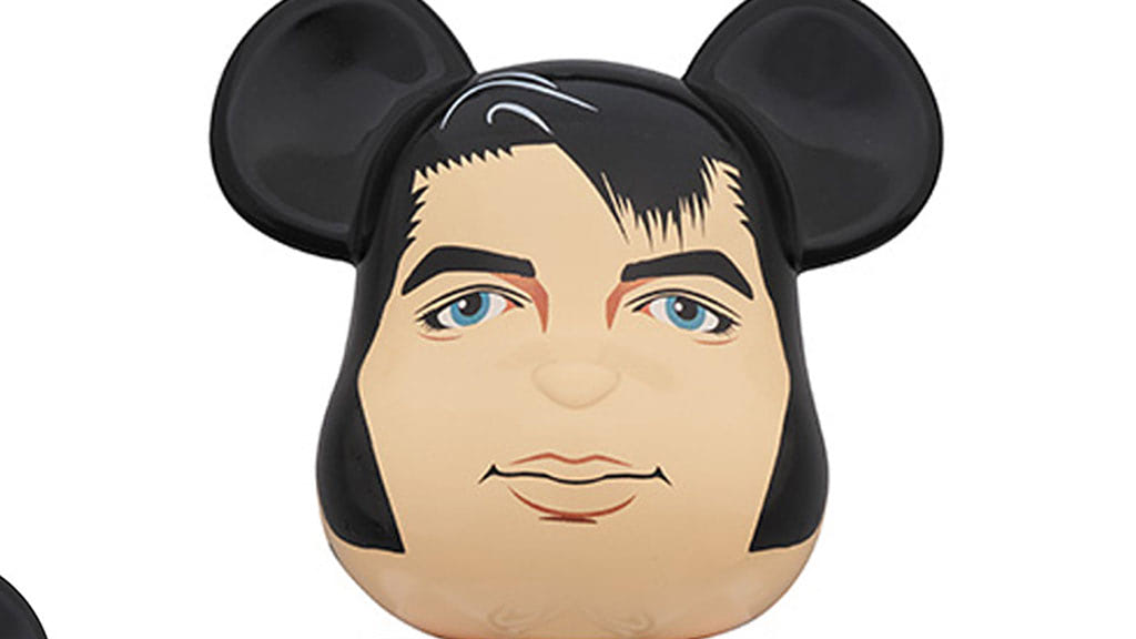 エルヴィス・プレスリーの甘いマスクをBE@RBRICKで再現