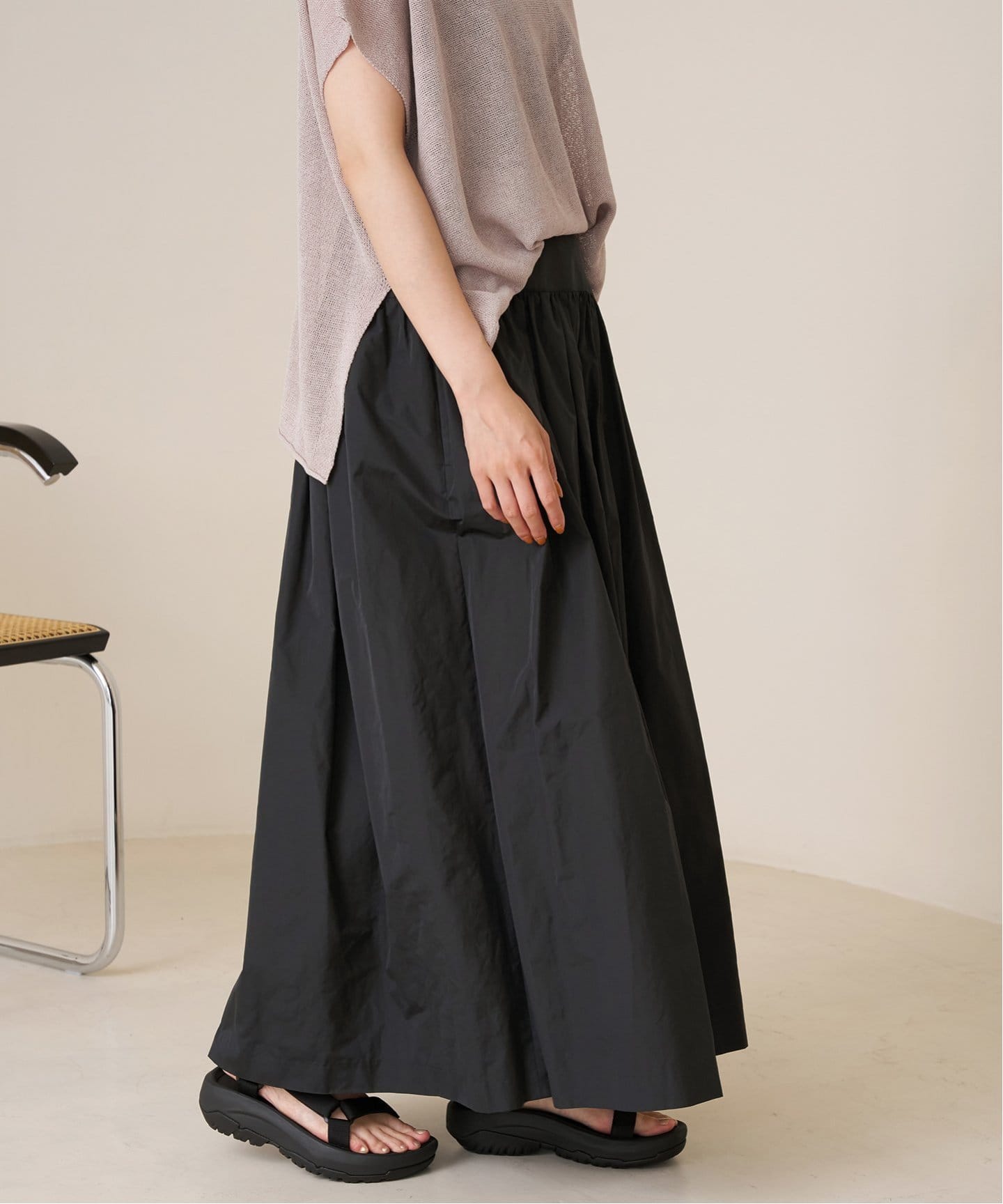 タフタギャザースカート（ロング・マキシ丈スカート）｜IENA（イエナ