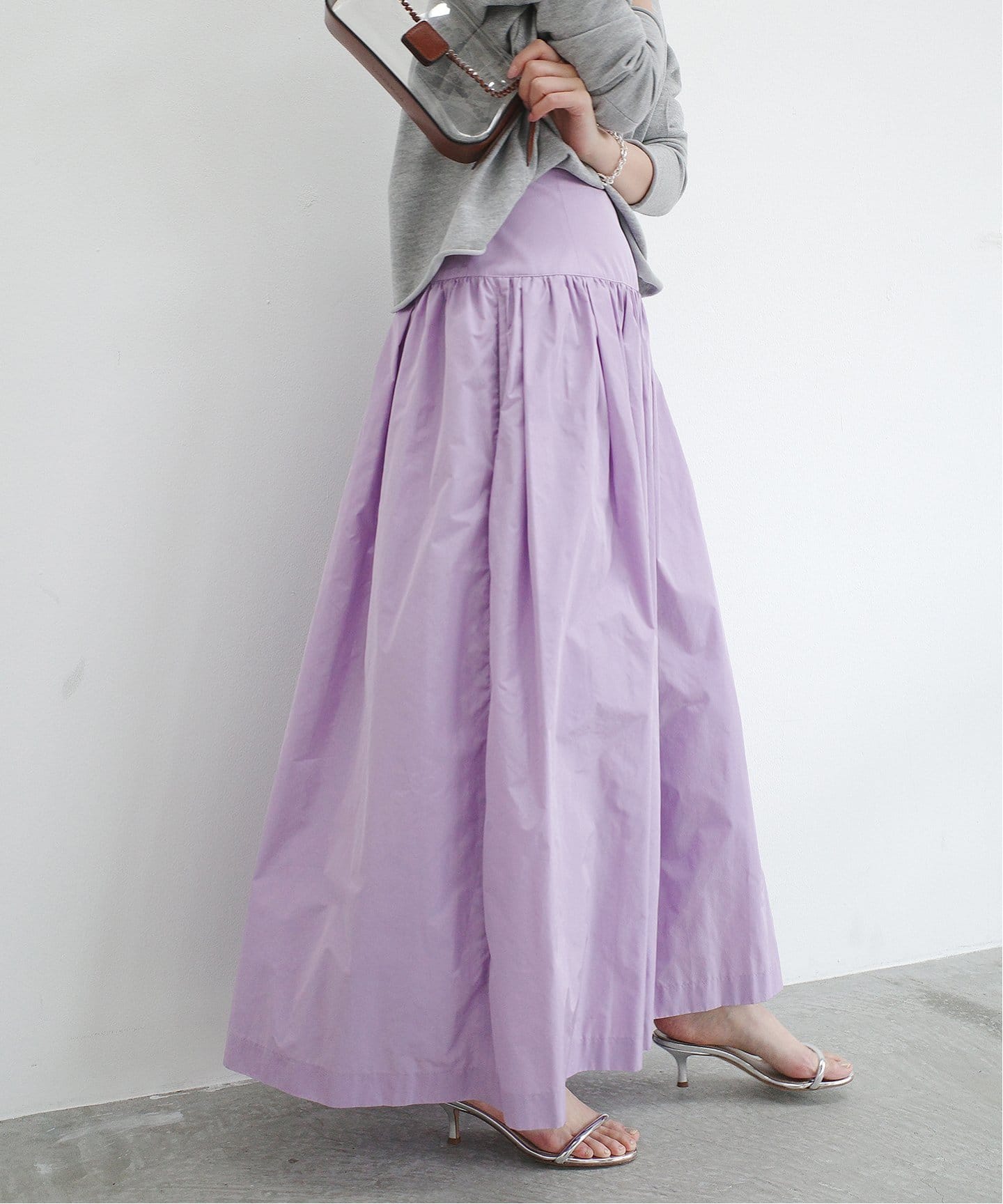 タフタギャザースカート（ロング・マキシ丈スカート）｜IENA（イエナ