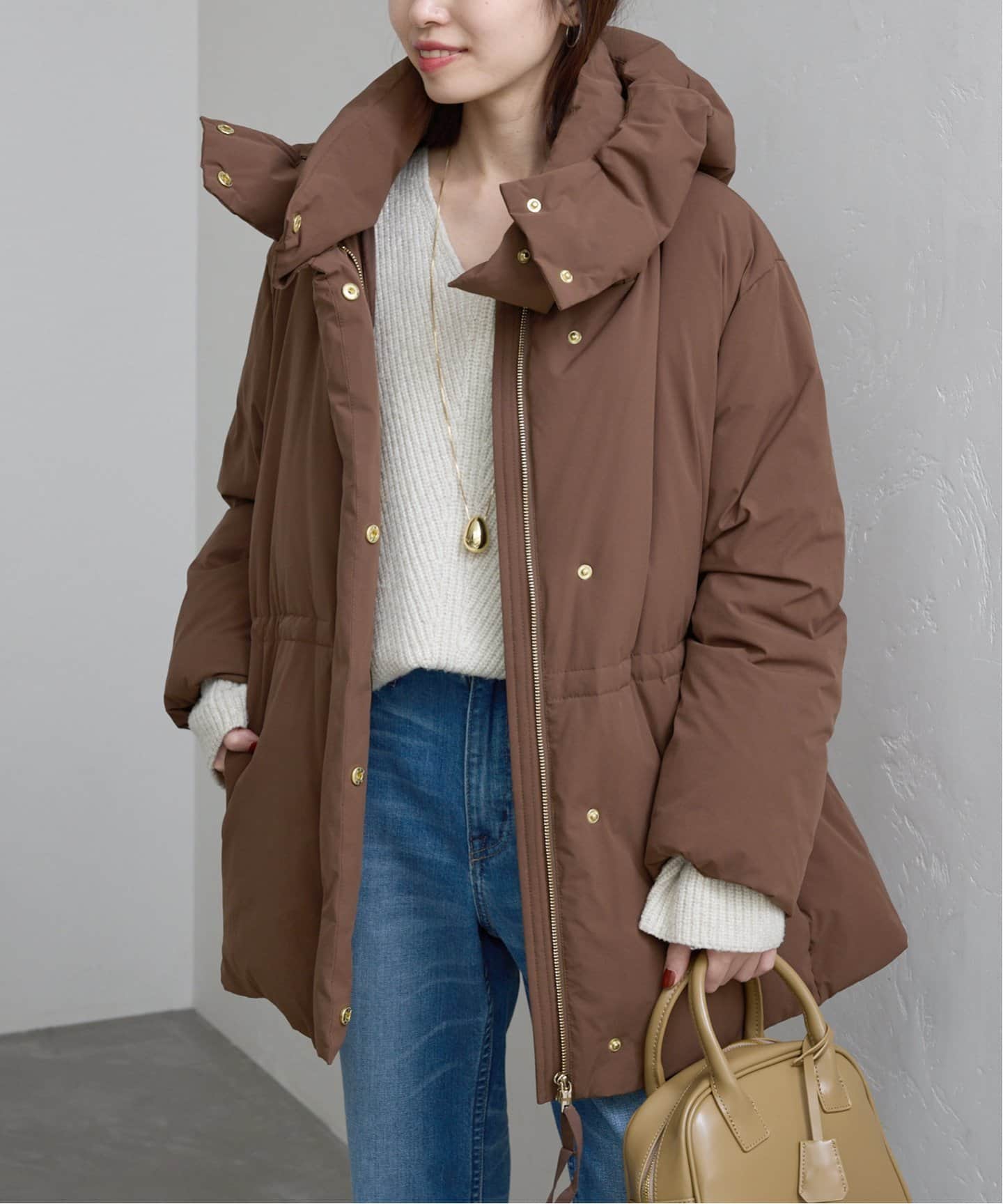 フェザーライト撥水パッファーダウン（ダウンジャケット）｜SLOBE IENA