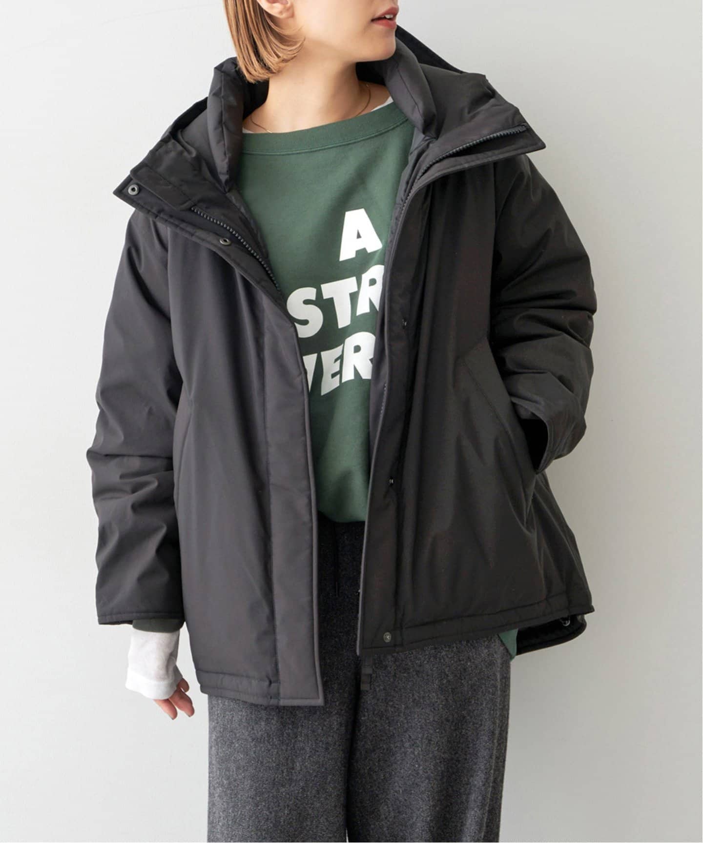 撥水フーデッドダウンハーフコート（ダウンジャケット）｜Spick and