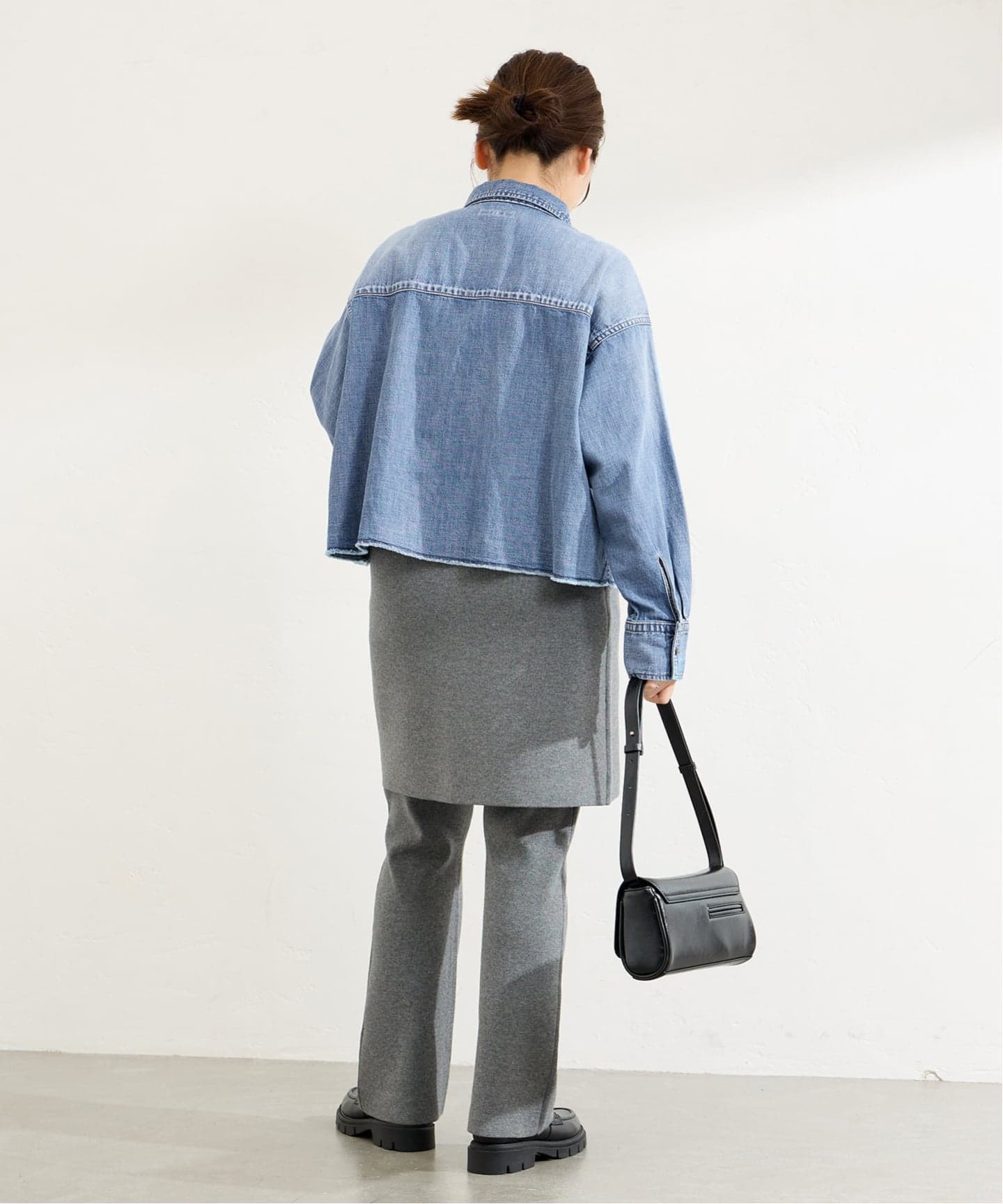 追加3》ライトオンスデニムクロップドシャツ（シャツ／ブラウス