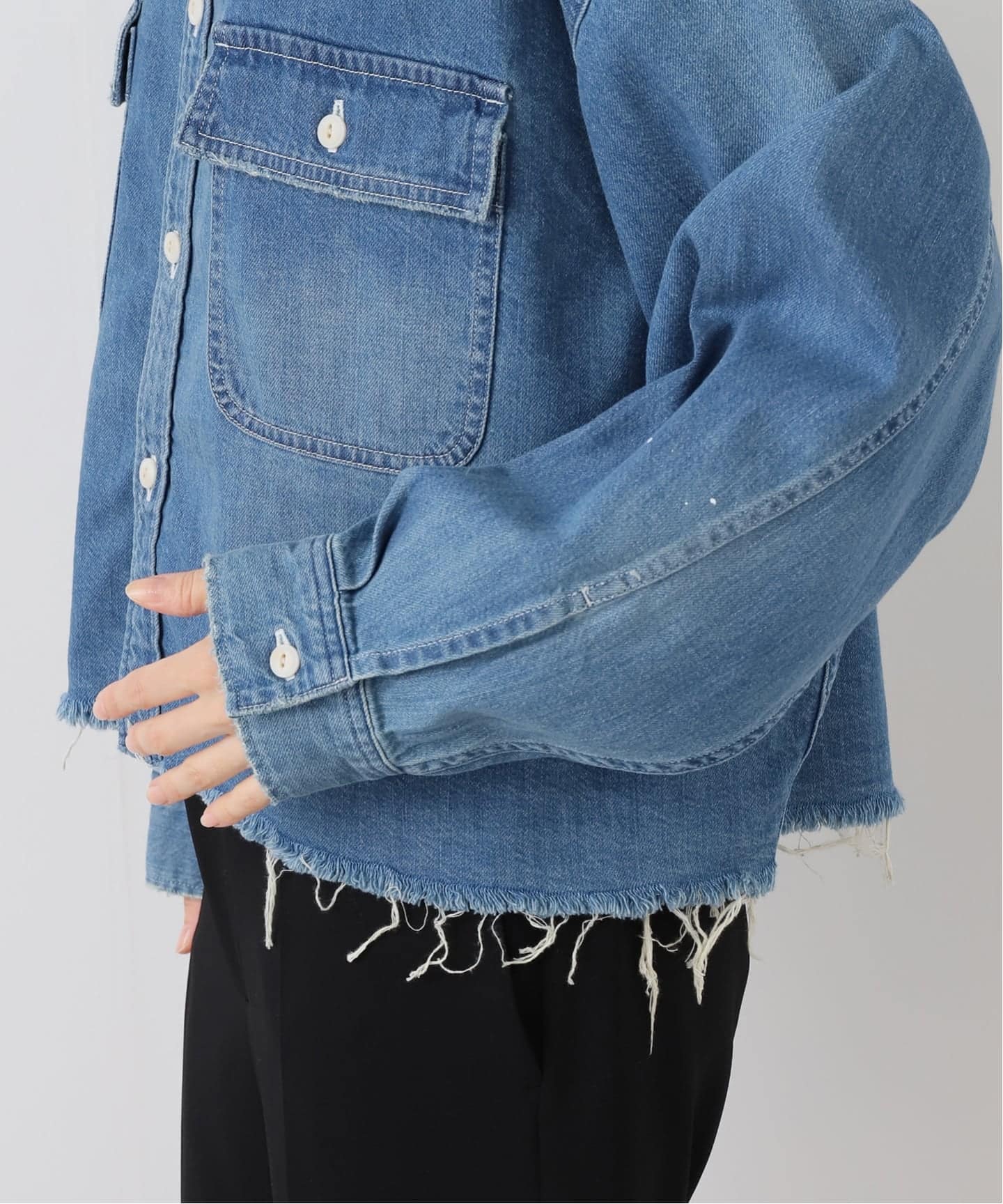 JOHNBULL/ジョンブル】デニムクロップドシャツ（シャツ／ブラウス