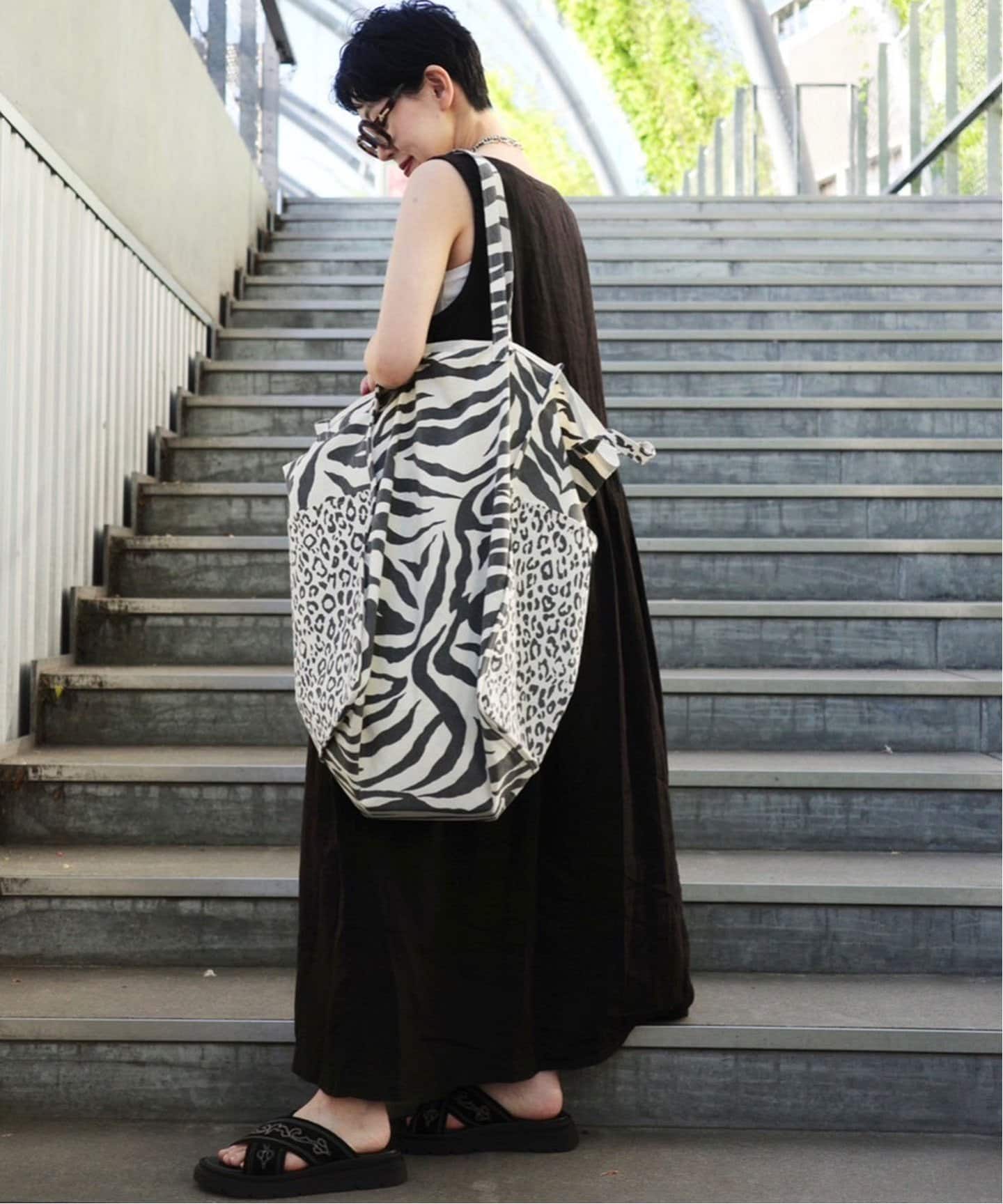 amiacalva 】 for luxe EASY BAG(L)（トートバッグ）｜journal