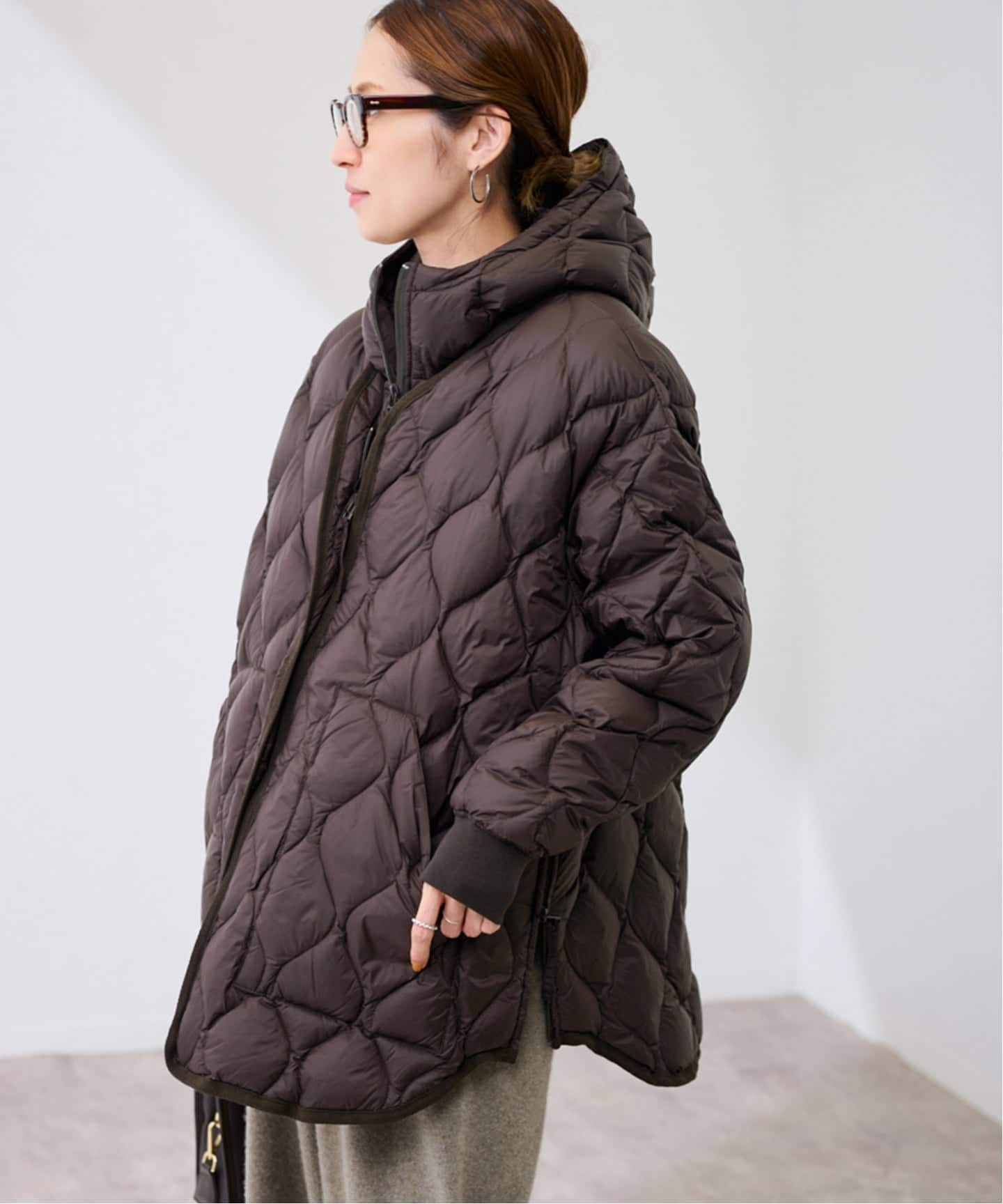 ≪WEB先行 / 追加≫TAION/タイオン 別注フードビブス付きブルゾン