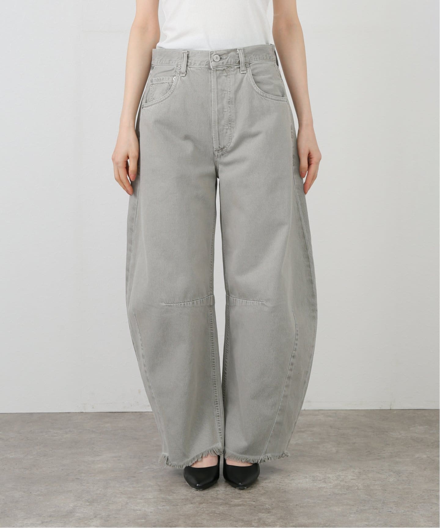 CITIZENS of HUMANITY】HORSESHOE IN CINDER（デニムパンツ・ジーンズ