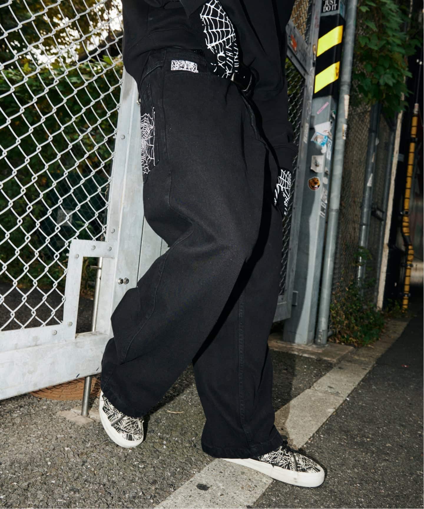 Earl Skateboards / アール スケートボーズ EMBROIDERY DENIM（デニム