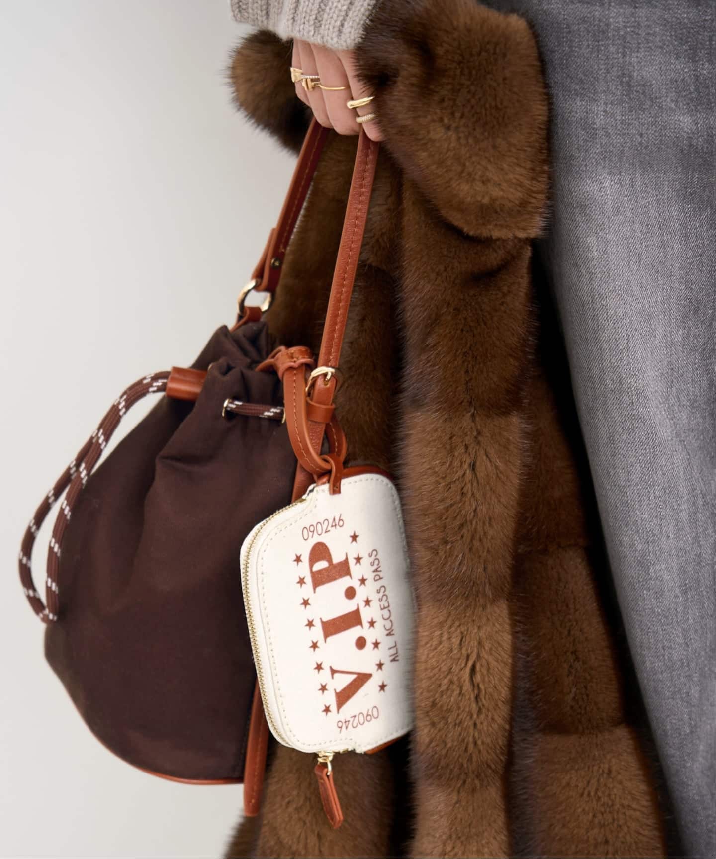 GOOD GRIEF!/グッド グリーフ】DRAWSTRING BAG with VIP CARD CASE