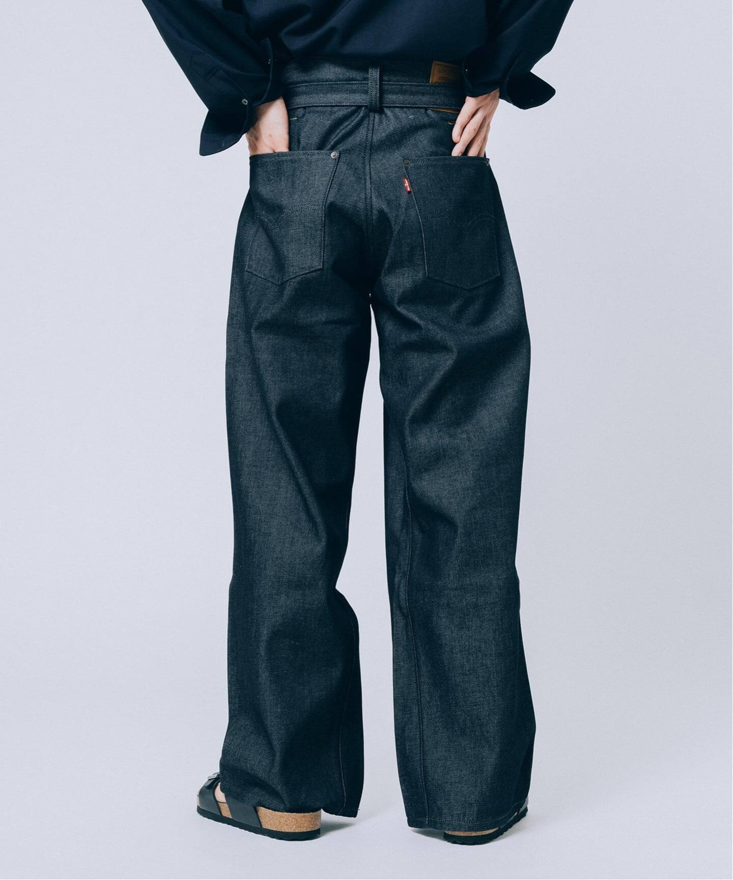 予約》LEVI'S(R)/リーバイス(R) 別注 TWISTED BELTED デニムパンツ