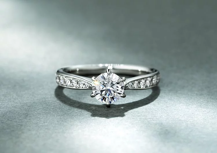 ダイヤモンド4Cの優先順位】品質ランク表・プロが推奨するグレードの