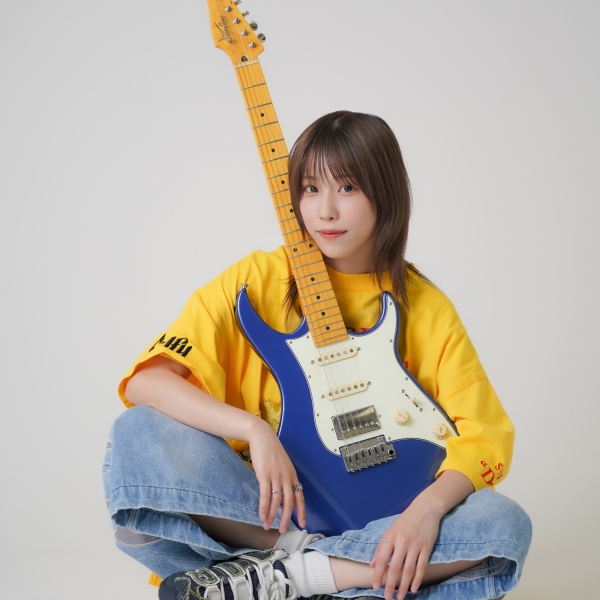 村川緋杏 生誕祭2025 こんこんZIPパーカー/L【ASOBIMALL(アソビモール)】