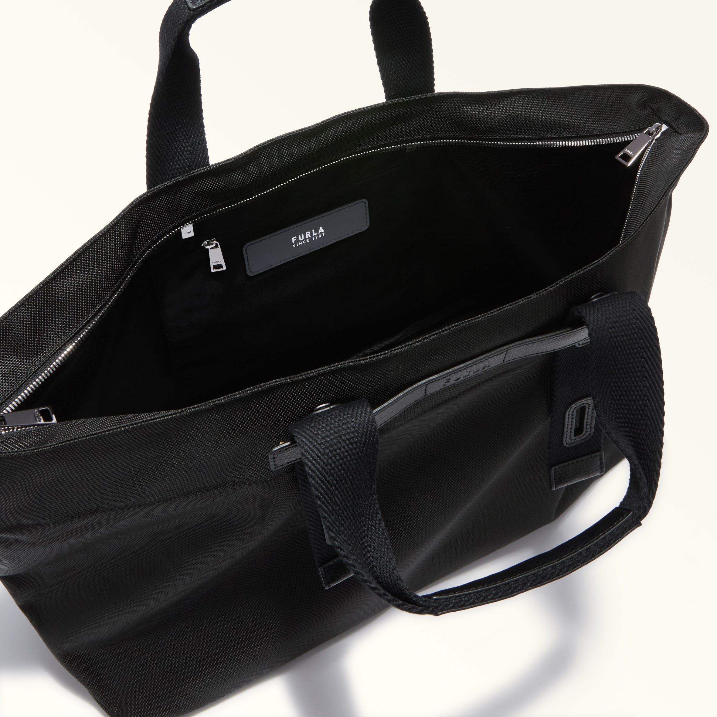 トートバッグ XL NERO Furla Man Giove | Furla JP